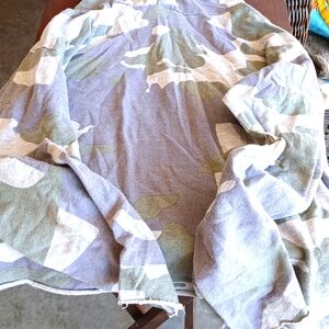 Kids size small Exist gray hooded jacket